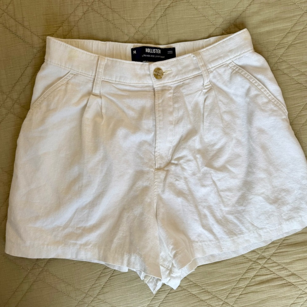 Hollister Women's Cream High Waist Linen Shorts